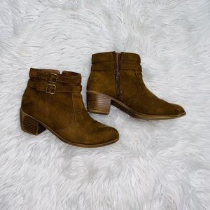 American Eagle Booties🍁